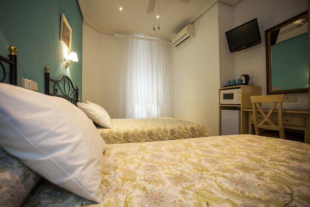 Ava Rooms Madrid Exterior photo